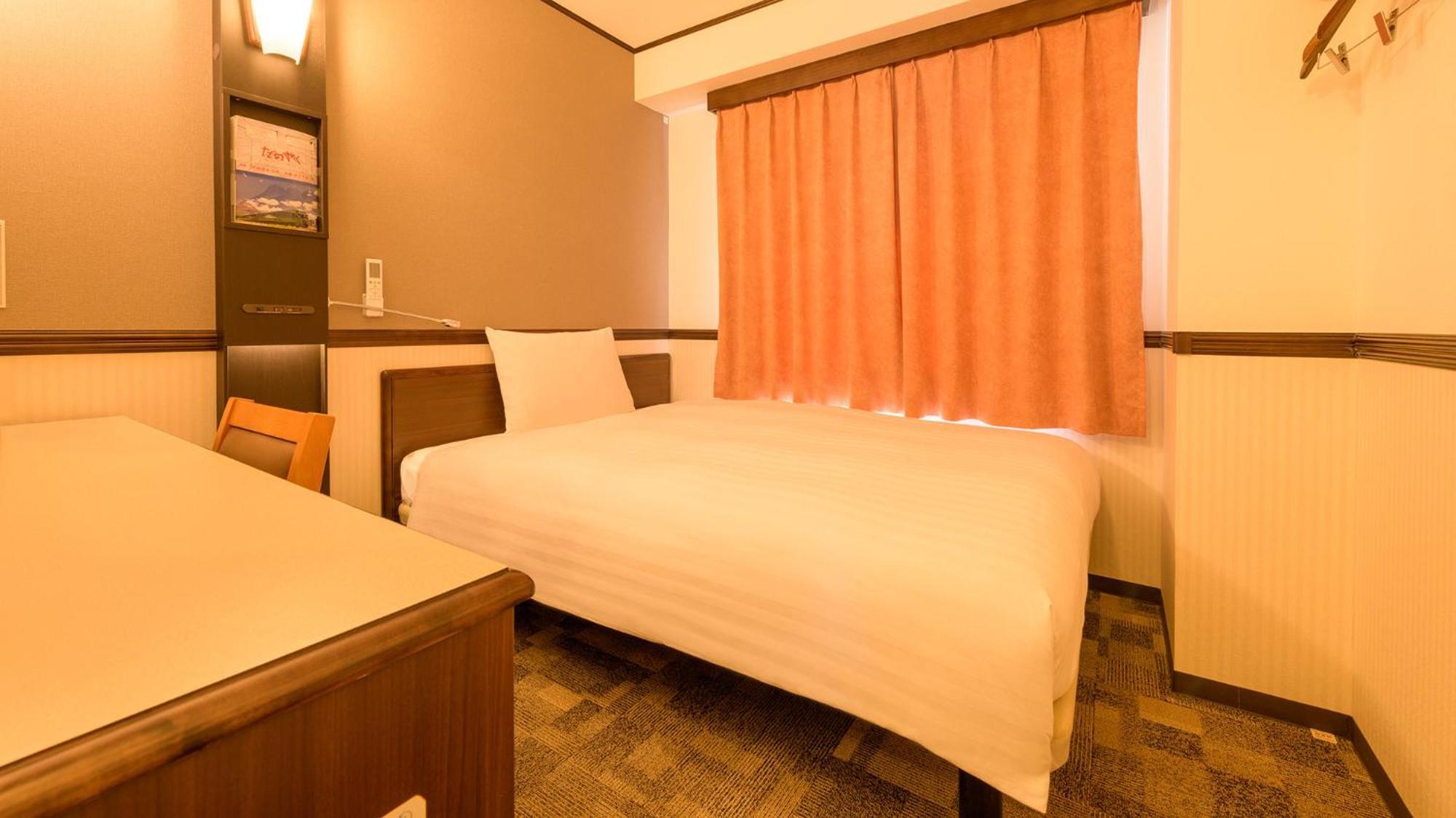 Toyoko Inn Fukushima Eki Nishi Guchi Номер фото